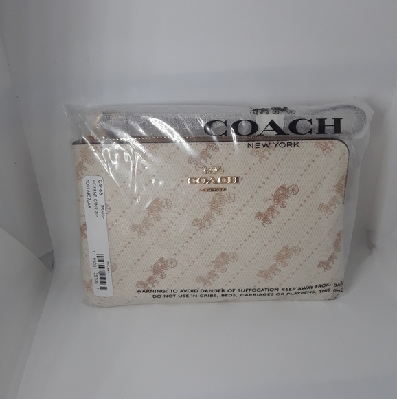 Coach Wristlet Horse And Carriage Print - Picture 5 of 13